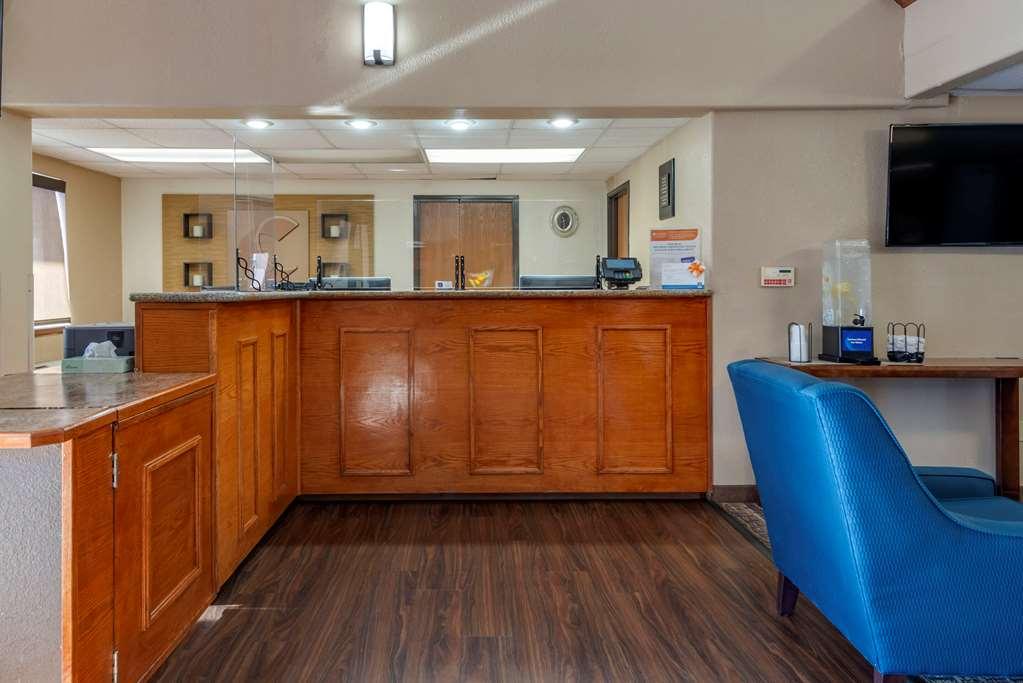 Comfort Inn Denver Southeast Area Аурора Интериор снимка