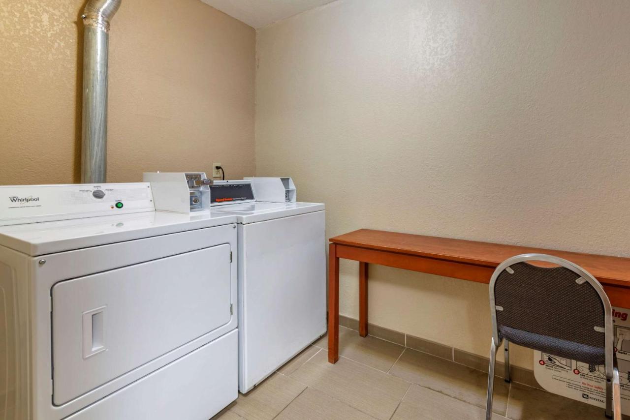 Comfort Inn Denver Southeast Area Аурора Екстериор снимка